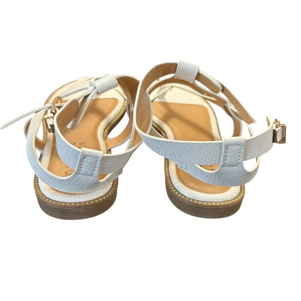 Journee Collection Tangie White Strappy Thong TStrap Flat Sandal NEW Size 8 - Picture 4 of 9